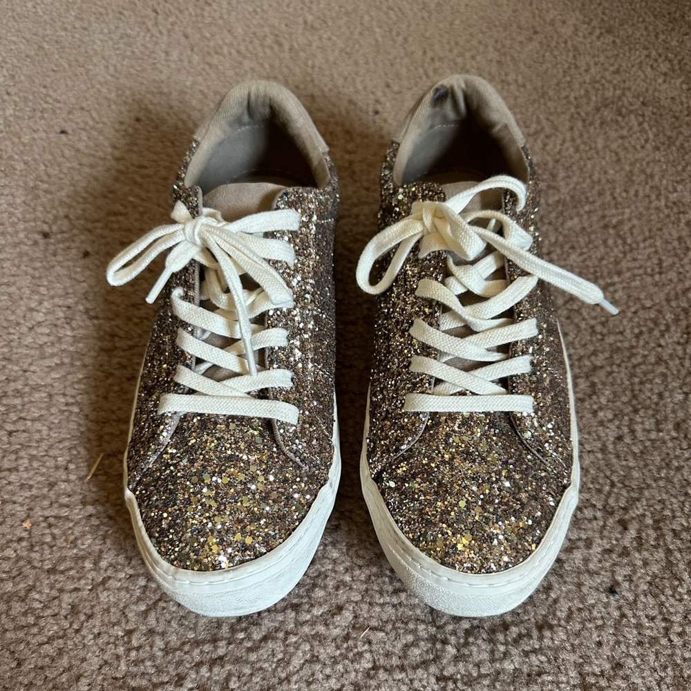 Old Navy glitter sneakers